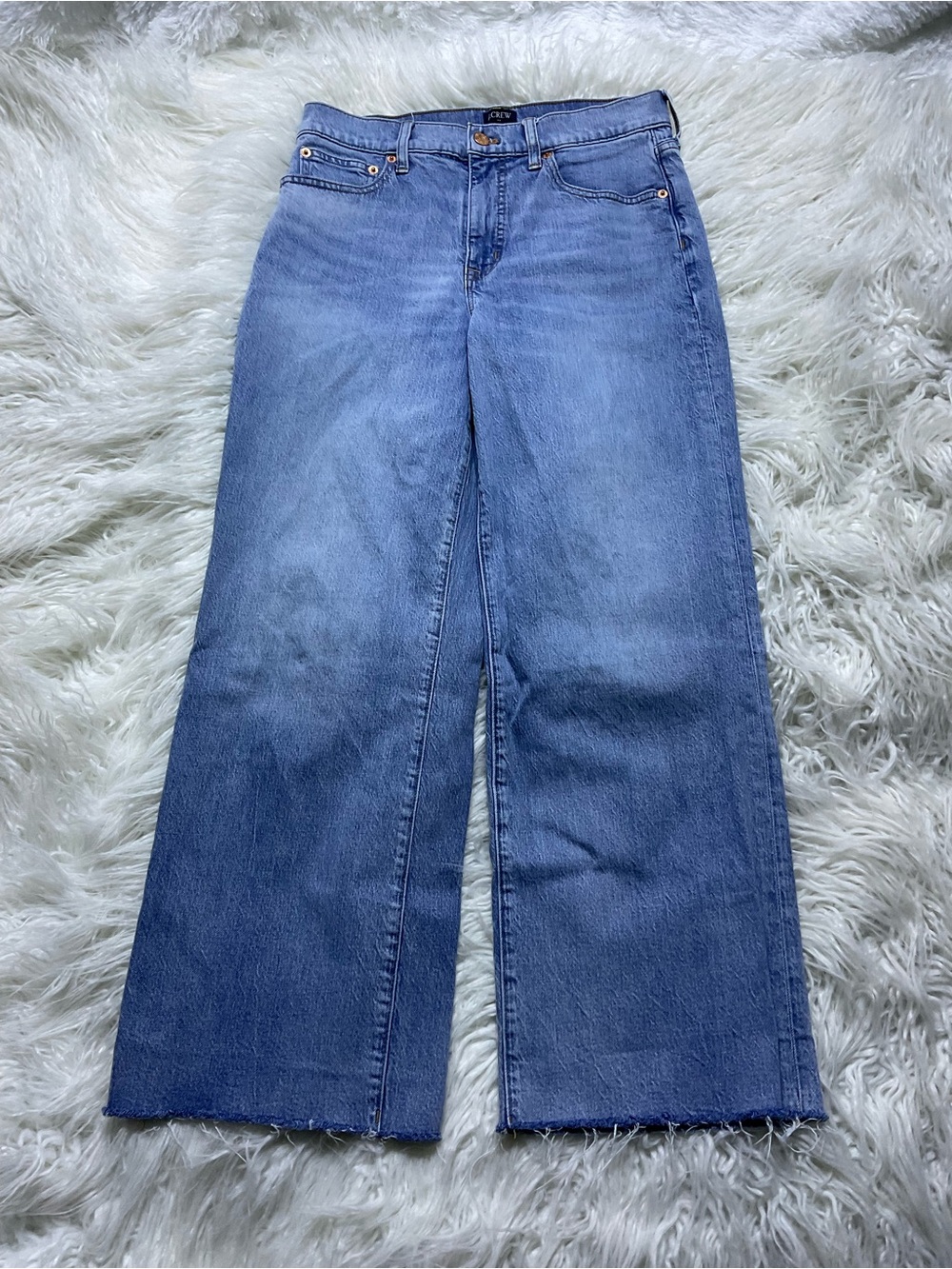 J Crew Wide-leg cropped jean in all-day stretch - Picture 2 of 5